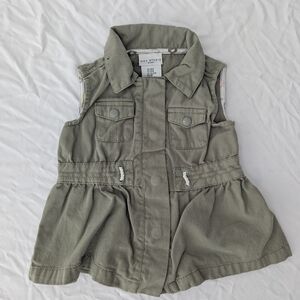 Max Studio Olive Green Sleeveless Button Up Vest